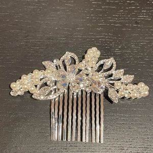 Hair comb for occasions